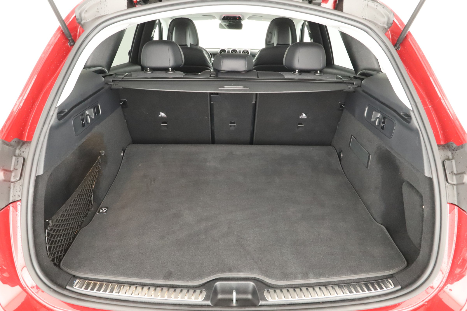Mercedes-Benz GLC - 2025