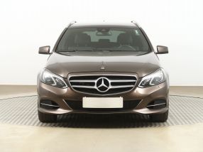 Mercedes-Benz E - 2013