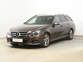 Mercedes-Benz E - 2013