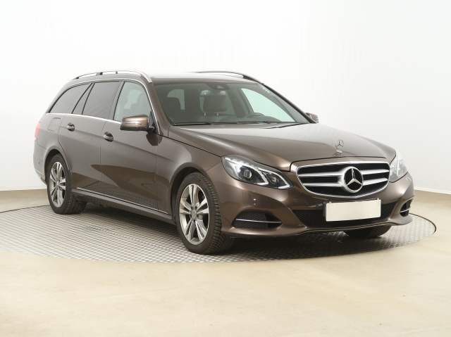 Mercedes-Benz E 2013