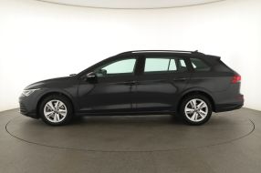 Volkswagen Golf - 2021