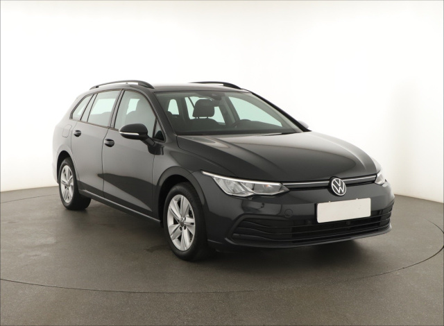 Volkswagen Golf, 2021