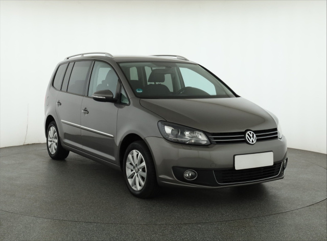 Volkswagen Touran 2011