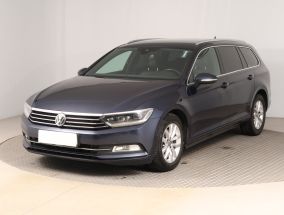 Volkswagen Passat - 2015