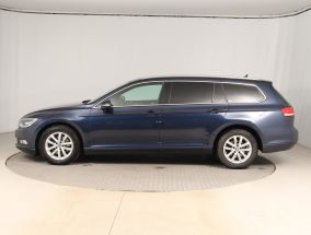 Volkswagen Passat - 2015