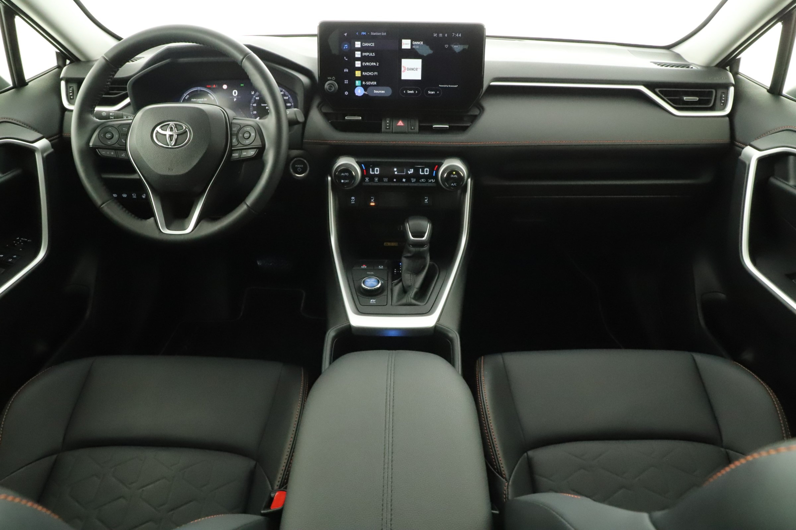 Toyota RAV 4 - 2024