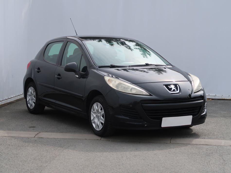 Peugeot 207 - 2010