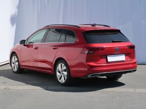 Volkswagen Golf - 2021