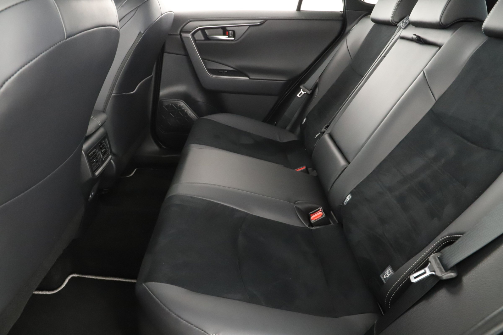 Toyota RAV 4 - 2024
