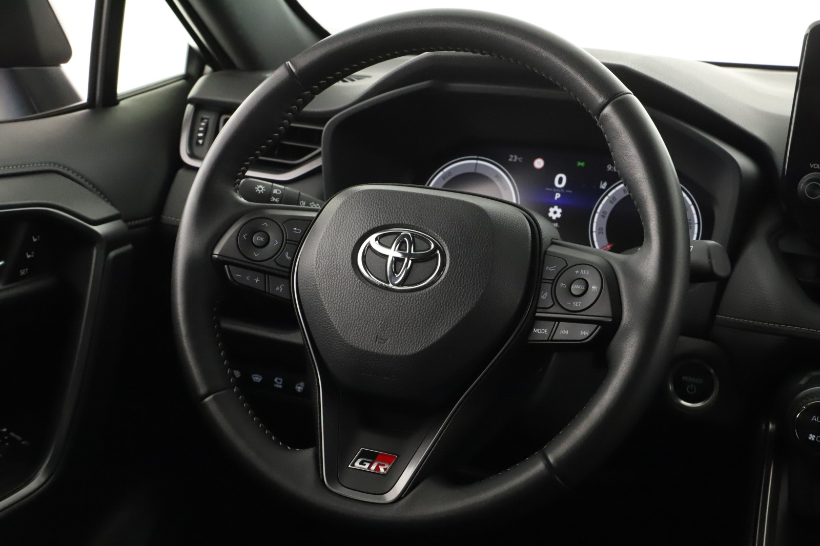 Toyota RAV 4 - 2024