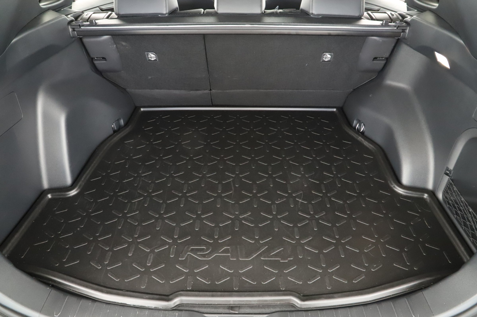 Toyota RAV 4 - 2024