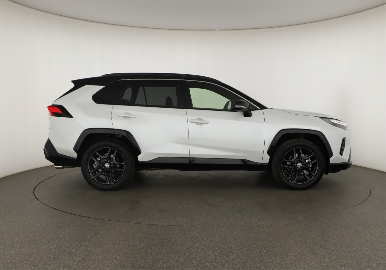 Toyota RAV 4 - 2024