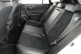 Toyota RAV 4 - 2024