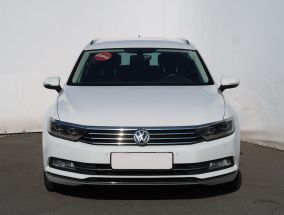 Volkswagen Passat - 2015