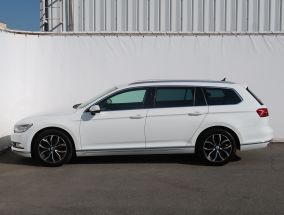 Volkswagen Passat - 2015