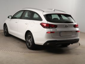 Hyundai i30 - 2023