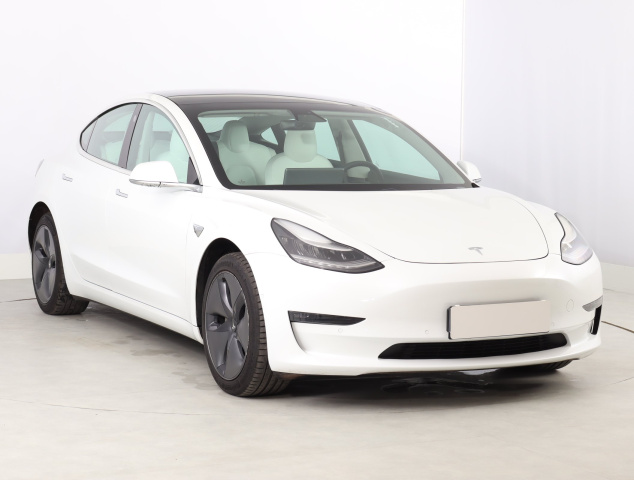 Tesla Model 3 2019