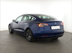 Tesla Model 3 - 2019