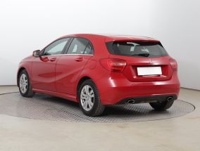 Mercedes-Benz A - 2014