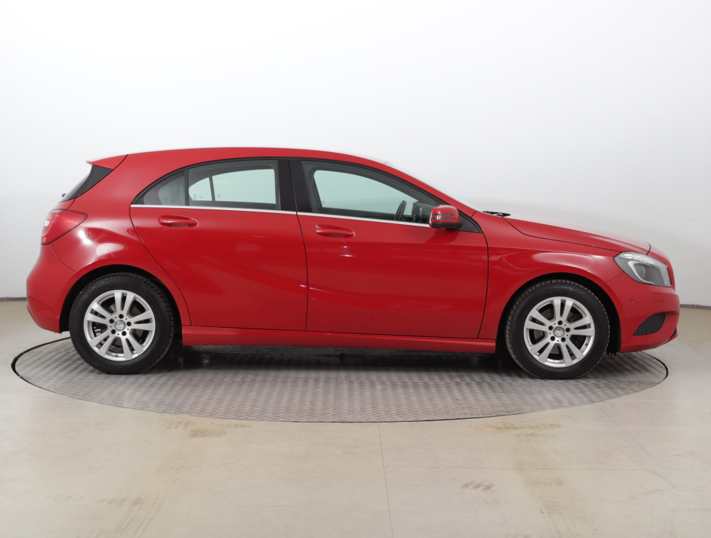 Mercedes-Benz A