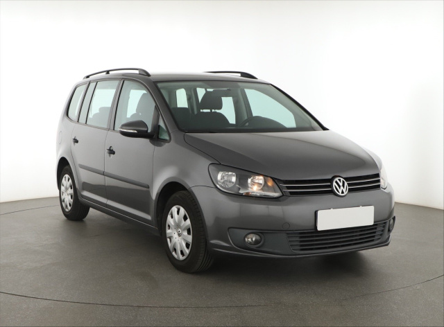 Volkswagen Touran 2011
