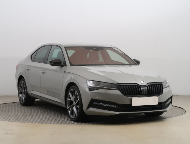 Škoda Superb 2021