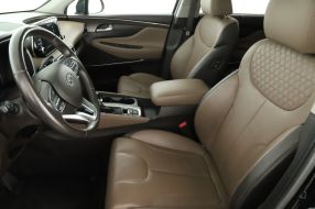 Hyundai Santa Fe - 2020