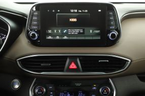 Hyundai Santa Fe - 2020