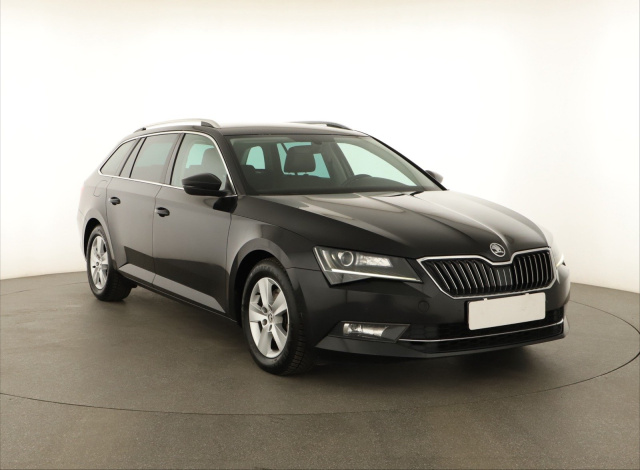 Škoda Superb 2017