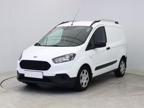 Ford Transit Courier - 2024