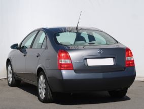 Nissan Primera - 2004