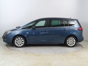 Opel Zafira - 2016