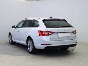 Skoda Superb - 2020