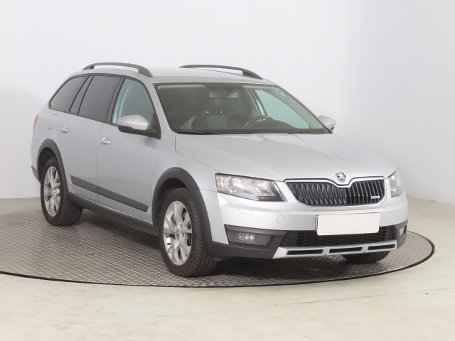 Škoda Octavia Scout 2014
