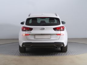 Hyundai i30 - 2023
