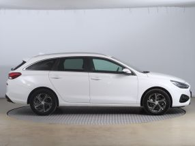 Hyundai i30 - 2023