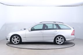 Mercedes-Benz C - 2006