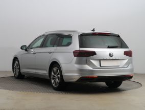Volkswagen Passat - 2020