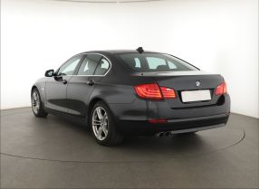 BMW 5 - 2011