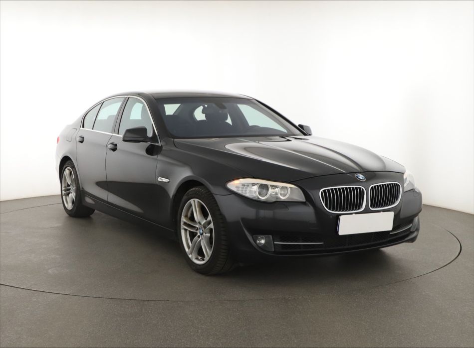 BMW 5 - 2011