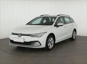 Volkswagen Golf - 2021