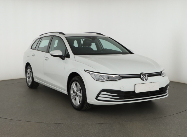 Volkswagen Golf, 2021