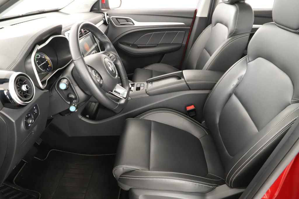 MG ZS SUV