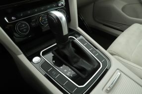 Volkswagen Passat - 2020