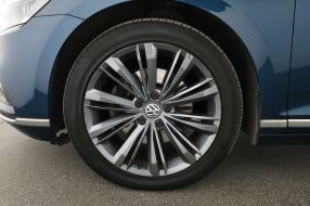 Volkswagen Passat - 2020