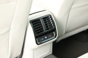 Volkswagen Passat - 2020