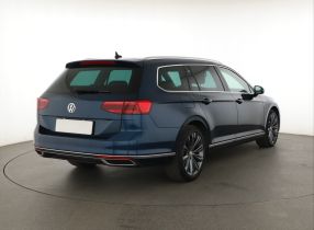 Volkswagen Passat - 2020