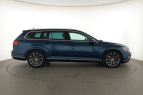 Volkswagen Passat - 2020