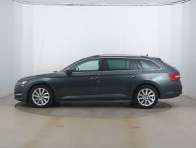 Skoda Superb - 2019