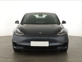 Tesla Model 3 - 2019